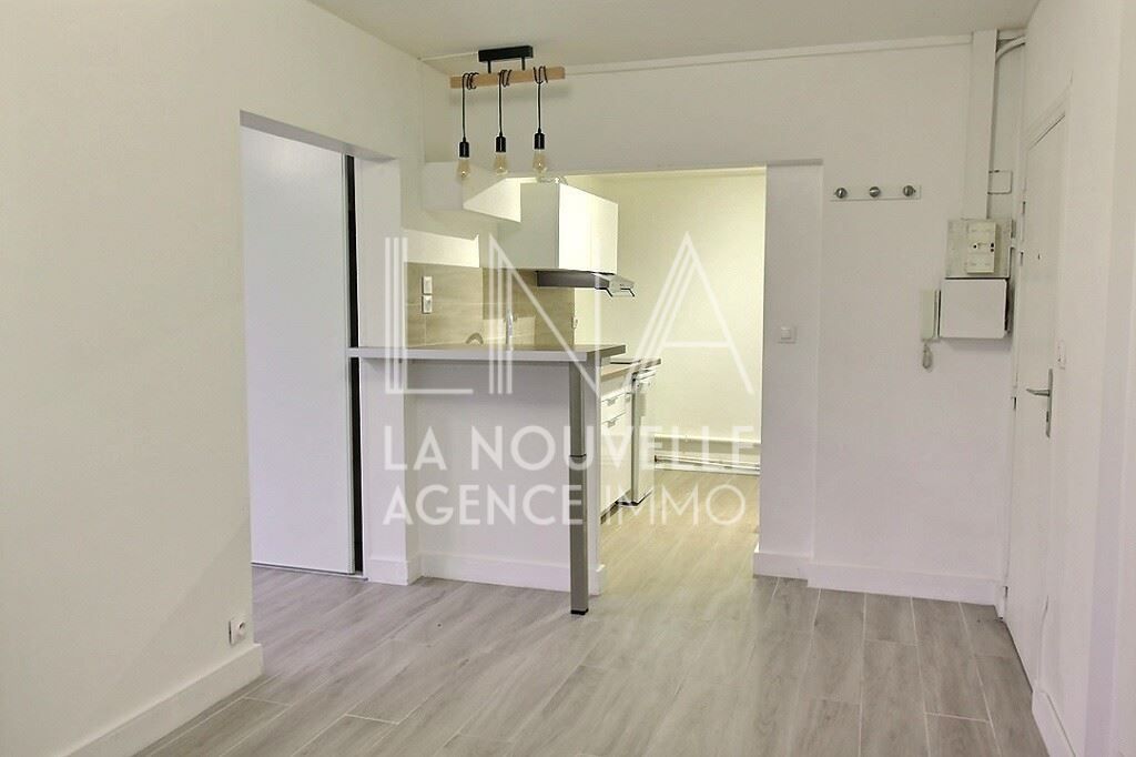 appartement 2 Pièces en vente sur LES LILAS (93260)