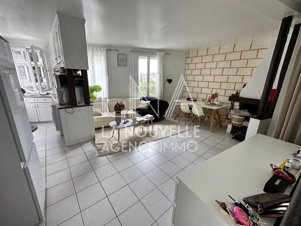 appartement 1 pièce en vente sur LES LILAS (93260)