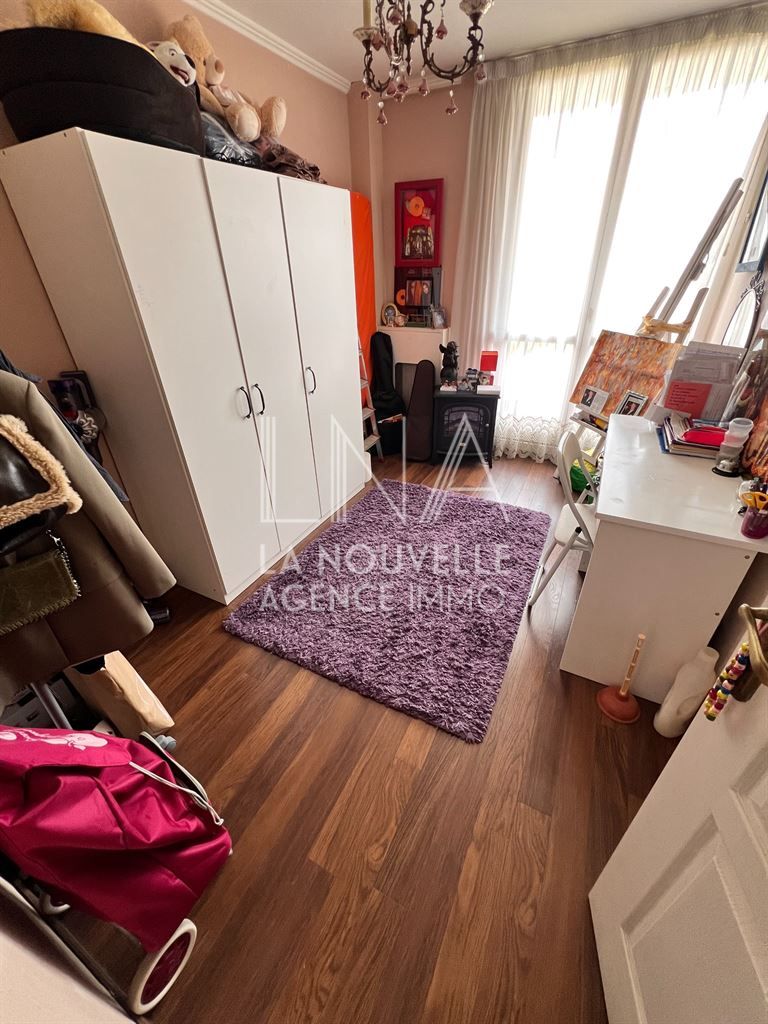 appartement 4 Pièces en vente sur LES LILAS (93260)