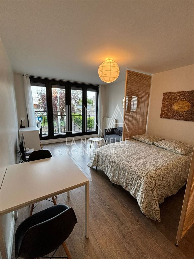 appartement 1 pièce en vente sur ROMAINVILLE (93230)