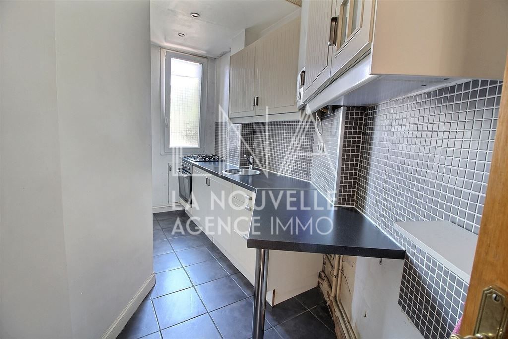 appartement 2 Pièces en vente sur LES LILAS (93260)